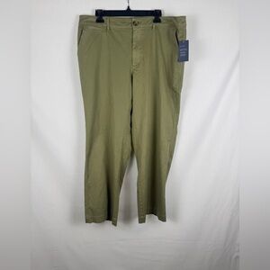 Juniors  NWT Universal Thread Green Pants